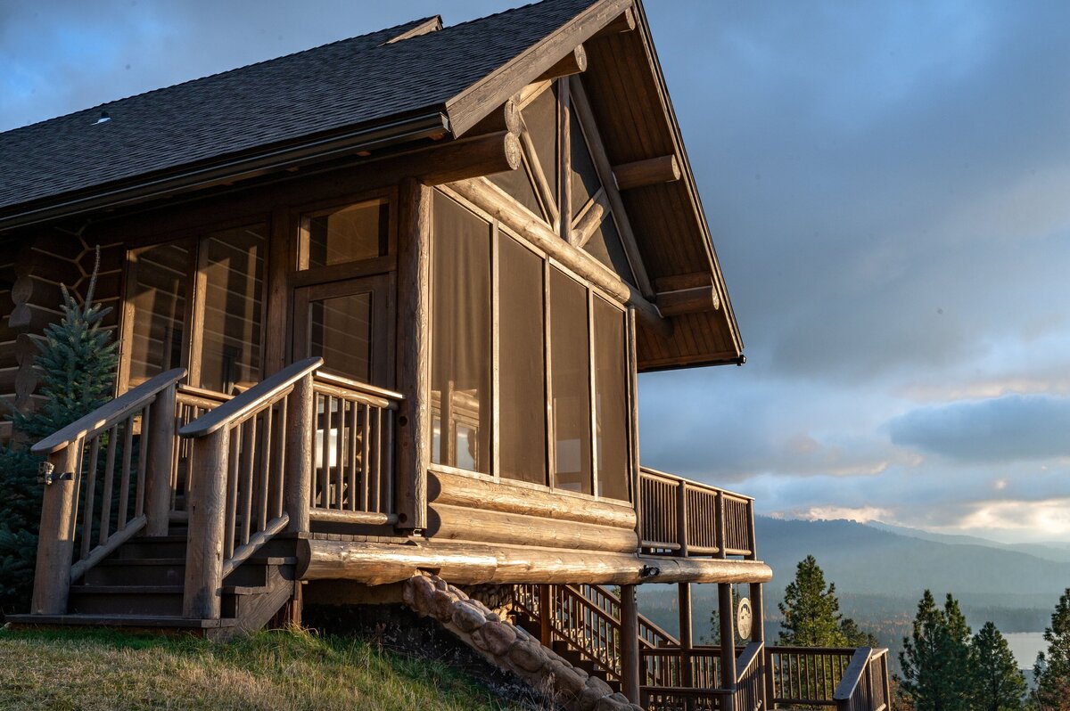 The Heritage House 